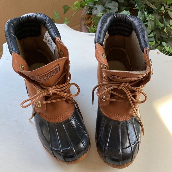 Weather Spirits Leather Five Eye Lace Up Steel Shank Winter Duck Boots Size 6 - Picture 3 of 16